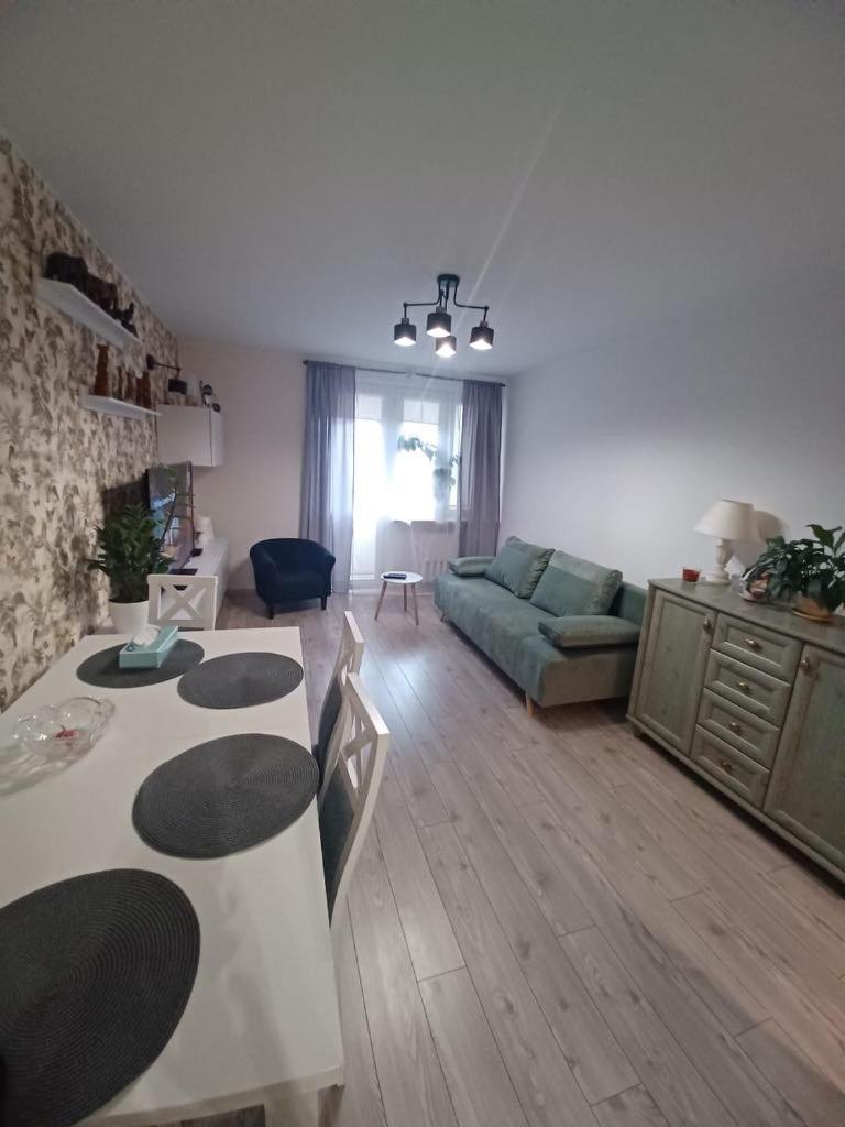 Mieszkanie Dwupokojowe Blisko Suntago Deepspot Mszczonów Exterior foto